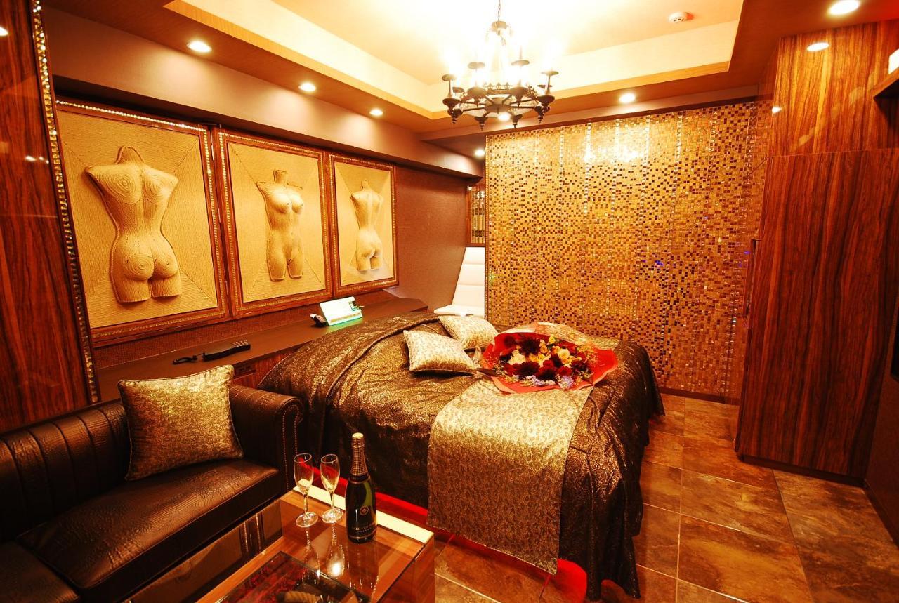 Hotel Sara Kinshicho (Adults Only) Tokyo Exterior photo